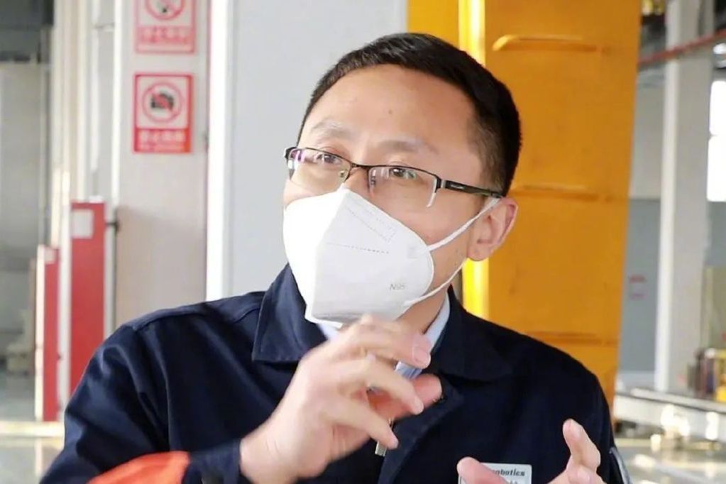 王小龍(第十四屆全國政協委員、一工機器人銀川有限公司董事長) 王小龍(第十四屆全國政協委員、一工機器人銀川有限公司董事長)