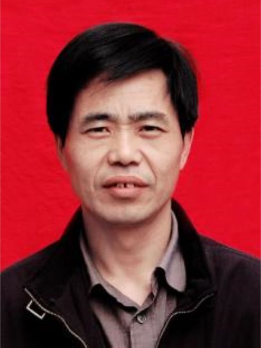 馬成德(河南省南陽市宛城區自然資源局黨組成員、副主任科員) 馬成德(河南省南陽市宛城區自然資源局黨組成員、副主任科員)