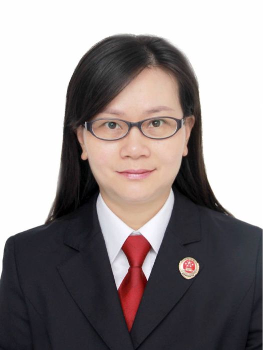 姚瓊(重慶市墊江縣人民檢察院黨組成員、紀檢組長) 姚瓊(重慶市墊江縣人民檢察院黨組成員、紀檢組長)