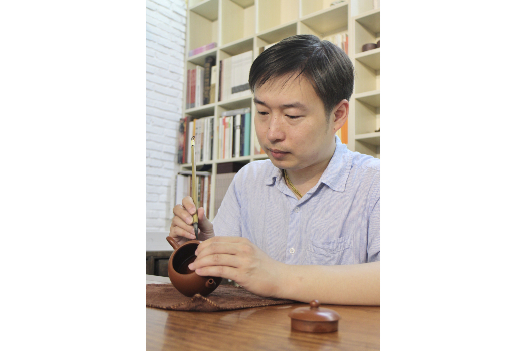 孫俊(助理工藝美術師) 孫俊(助理工藝美術師)