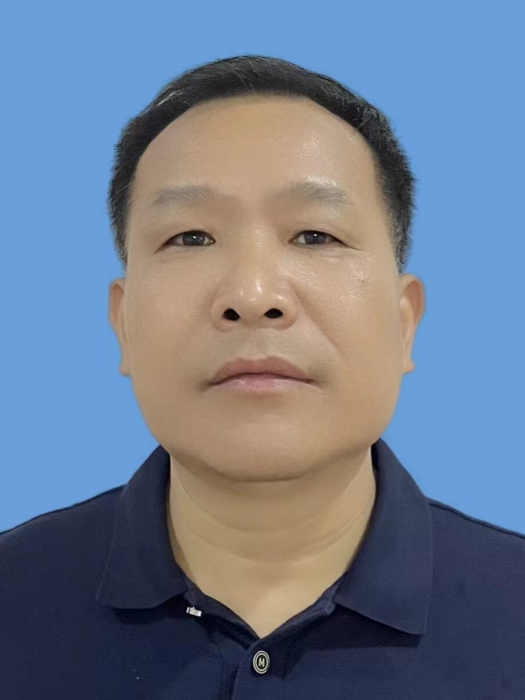 黃立斌(鄂州湖北省鄂州市梁子湖區財政局黨組成員、總會計師、三級主任科員) 黃立斌(鄂州湖北省鄂州市梁子湖區財政局黨組成員、總會計師、三級主任科員)