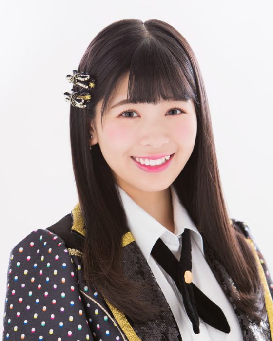 安田桃寧 安田桃寧