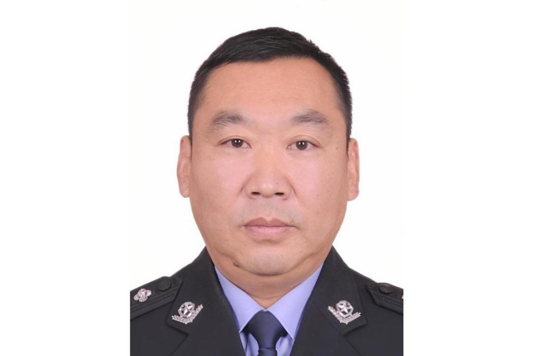 李傑(甘肅省公安廳森林公安局迭部分局安子溝派出所原一級警長)