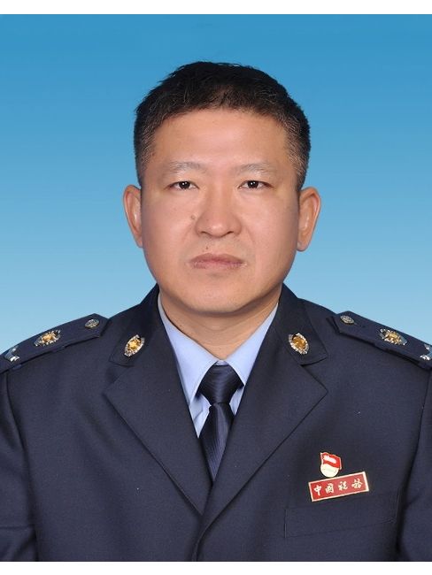 劉明剛(國家稅務總局山東省泰安市岱嶽區稅務局黨委書記、局長) 劉明剛(國家稅務總局山東省泰安市岱嶽區稅務局黨委書記、局長)
