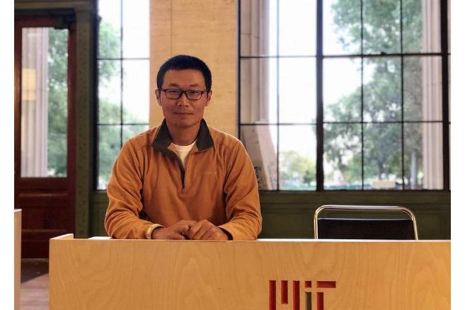 劉麟(常州大學教授) 劉麟(常州大學教授)