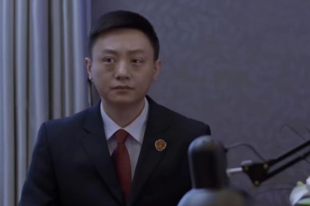 侯軍(刑偵劇《謎砂》中的角色) 侯軍(刑偵劇《謎砂》中的角色)