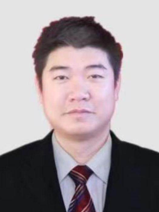 陳侃(廣西壯族自治區貴港市港北區自然資源局黨組成員、副局長) 陳侃(廣西壯族自治區貴港市港北區自然資源局黨組成員、副局長)