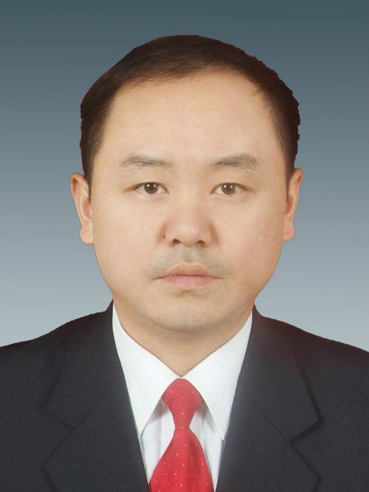 石利民 石利民
