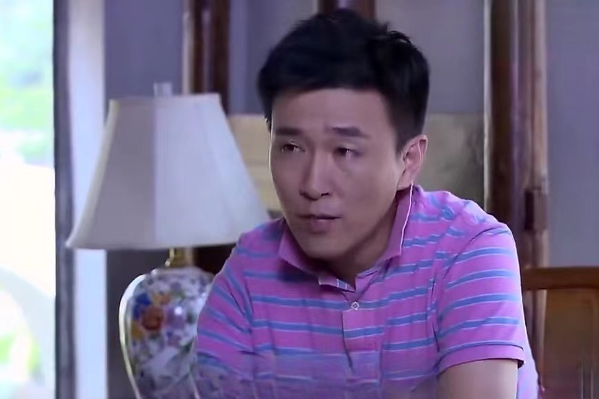孟旭(當代都市劇《紙婚》中的角色) 孟旭(當代都市劇《紙婚》中的角色)