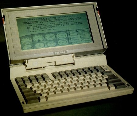 東芝公司第一款筆記本電腦