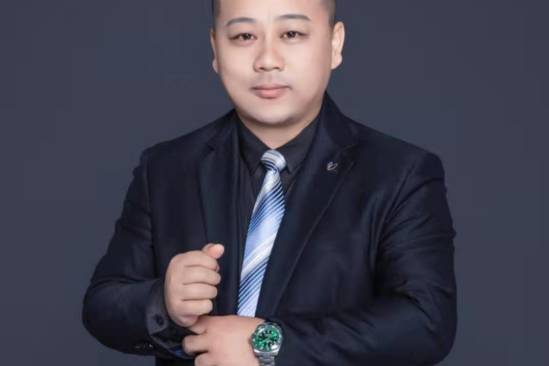 魏巍(大艾集團營運長) 魏巍(大艾集團營運長)