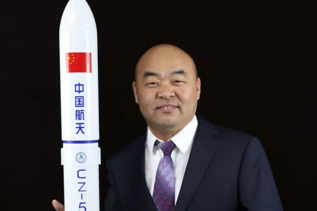 於子文 於子文