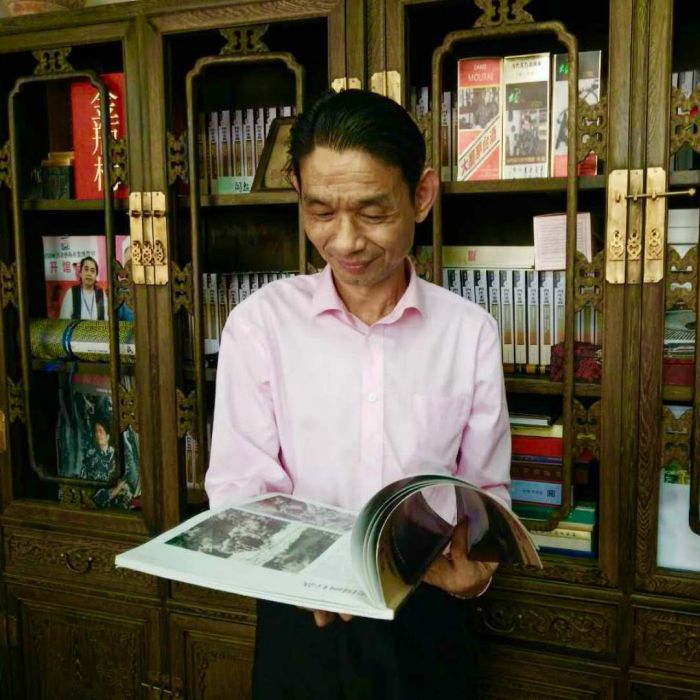 徐保新 徐保新
