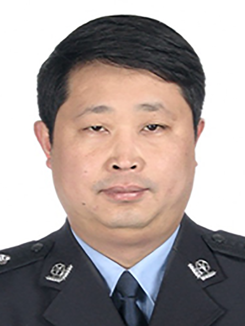 李慶春(山東省濟寧市公安局黨委委員、副局長) 李慶春(山東省濟寧市公安局黨委委員、副局長)
