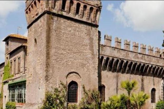 Torre Del Castello Di Torcrescenza Torre Del Castello Di Torcrescenza