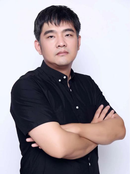 白旭(瀋陽市公共文化服務中心副主任) 白旭(瀋陽市公共文化服務中心副主任)