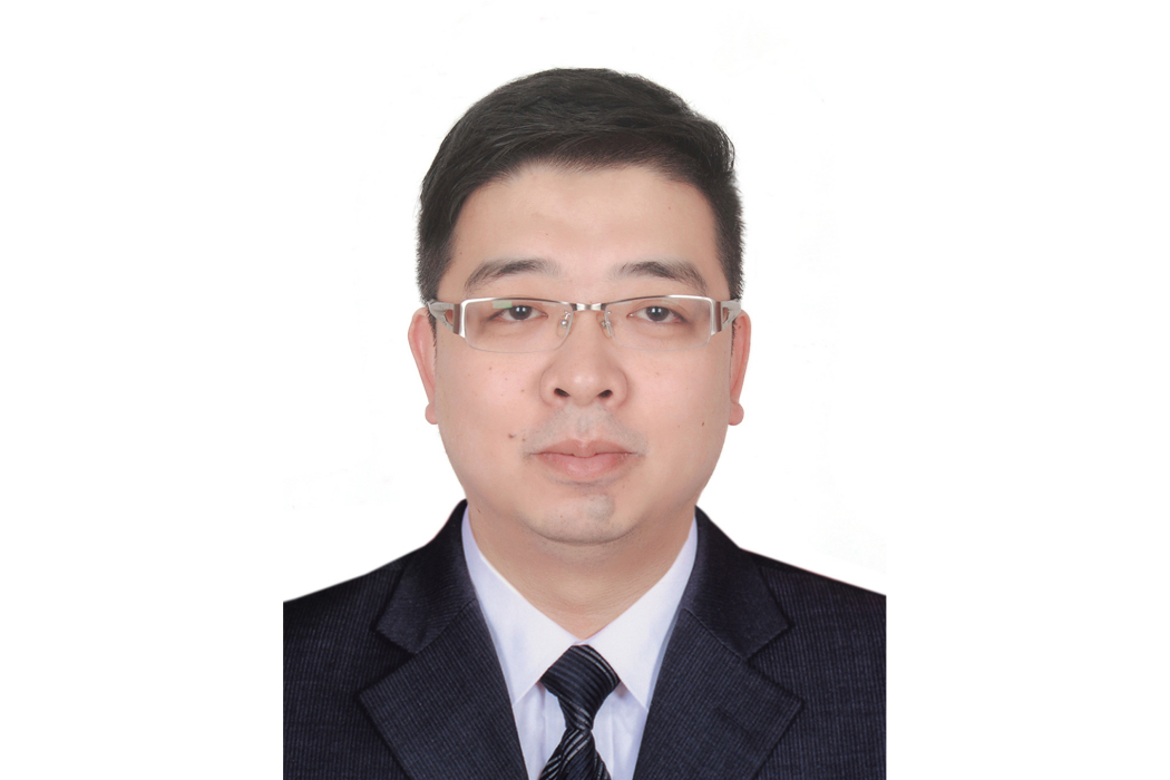 林強(貴州省凱里市人民政府黨組成員、副市長) 林強(貴州省凱里市人民政府黨組成員、副市長)