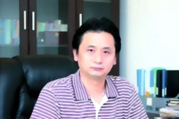 鄧小川(重慶市江津區禾豐機械有限公司董事長) 鄧小川(重慶市江津區禾豐機械有限公司董事長)