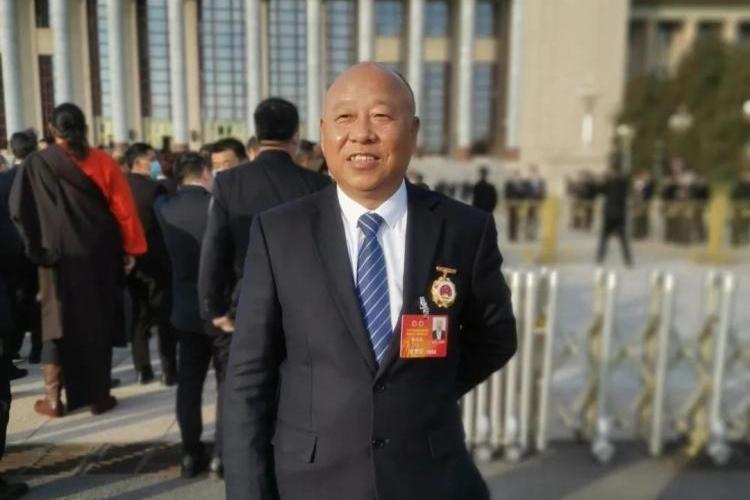 高德敏(成都市郫都區唐昌鎮戰旗村黨總支書記) 高德敏(成都市郫都區唐昌鎮戰旗村黨總支書記)