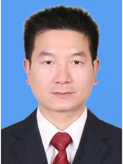 杜剛(湖北省十堰市竹谿縣城關鎮黨委書記) 杜剛(湖北省十堰市竹谿縣城關鎮黨委書記)