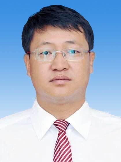 李吉(雲南省臨滄市鳳慶縣財政局黨組書記) 李吉(雲南省臨滄市鳳慶縣財政局黨組書記)