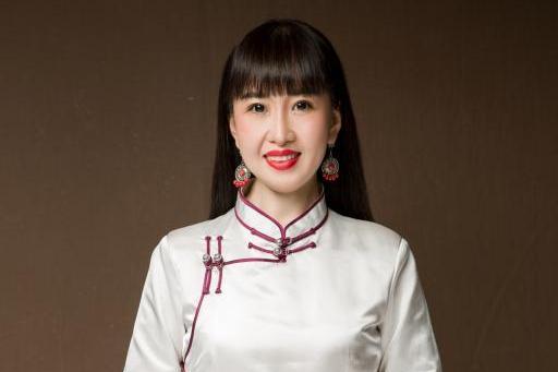吳瓊(新聞編輯、製片人、導演) 吳瓊(新聞編輯、製片人、導演)