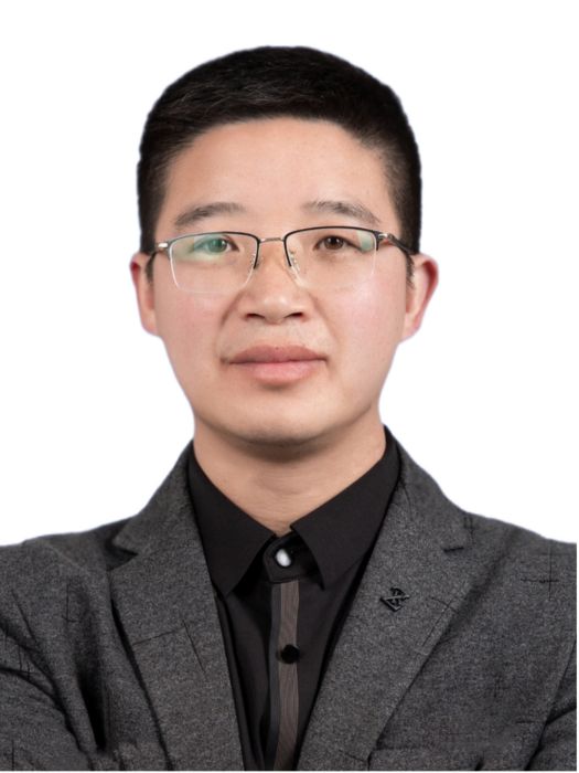 周國平(雲南省曲靖隆基矽材料有限公司總經理) 周國平(雲南省曲靖隆基矽材料有限公司總經理)