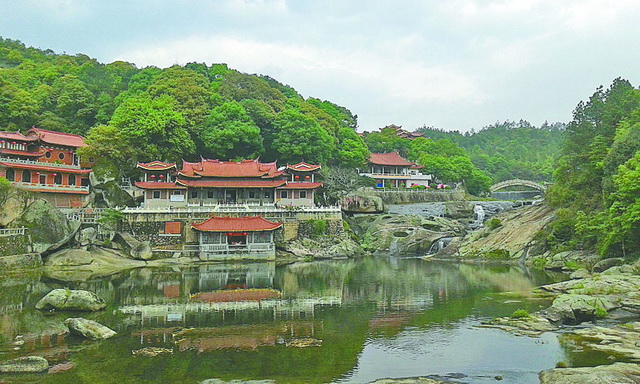 九鯉湖寺