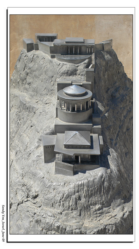希律王城堡復原模型圖