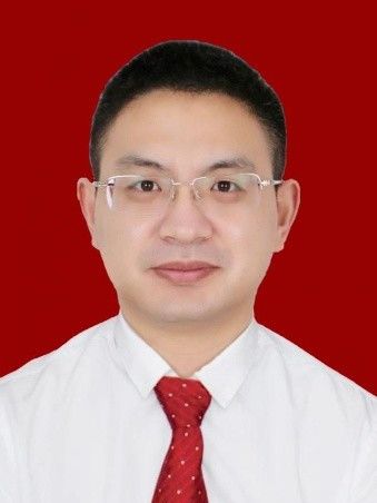 陳嵩(江西省吉安市青原區常委、副區長、天玉鎮黨委書) 陳嵩(江西省吉安市青原區常委、副區長、天玉鎮黨委書)