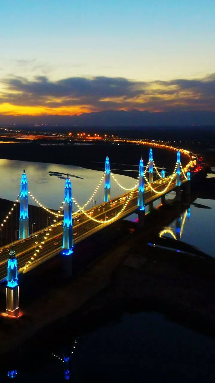 銀川濱河黃河大橋採用多個技術創新
