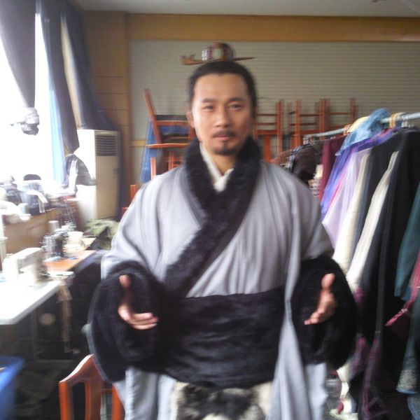 李佑偉