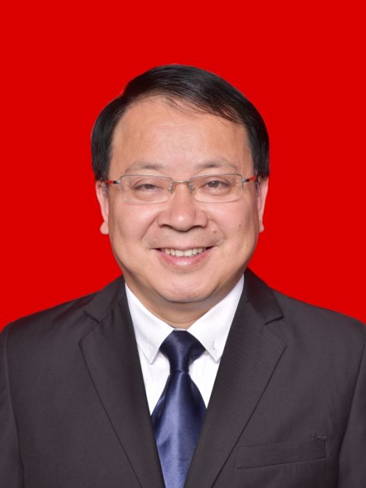 張黎明(浙江省義烏市自然資源和規劃局黨委副書記、副局長) 張黎明(浙江省義烏市自然資源和規劃局黨委副書記、副局長)