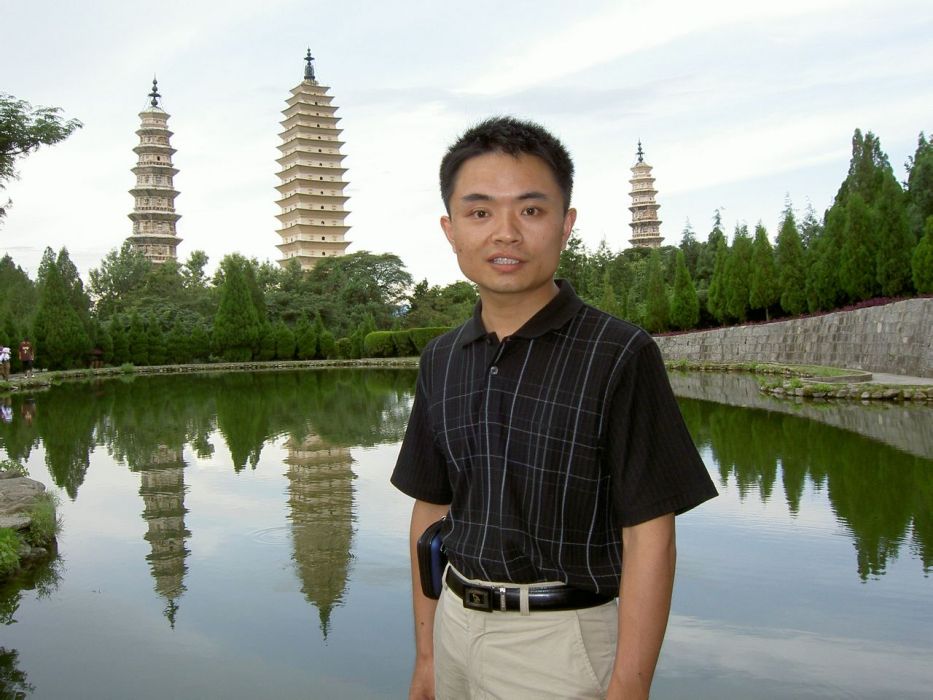 曾楚怡 曾楚怡