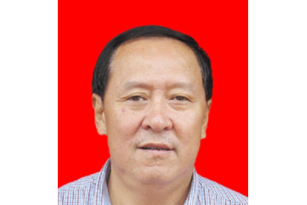 盧文華(四川省宜賓市江安縣留耕鎮敬老院院長) 盧文華(四川省宜賓市江安縣留耕鎮敬老院院長)