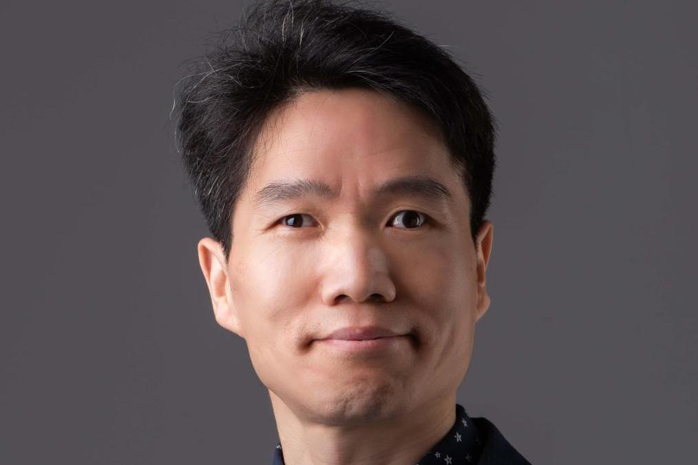 代福平 代福平