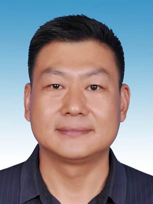 孫英(山東省臨沂市民政局黨組成員、四級調研員) 孫英(山東省臨沂市民政局黨組成員、四級調研員)