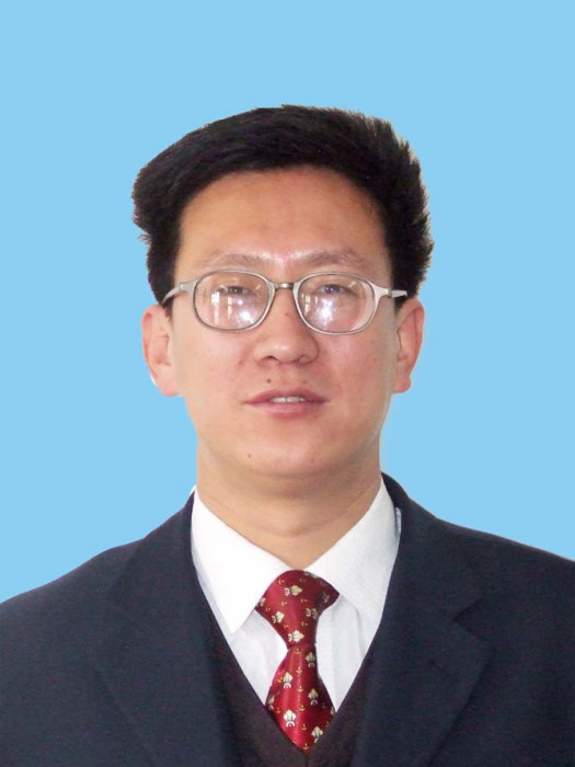 陳慶榮(香港退役足球運動員) 陳慶榮(香港退役足球運動員)