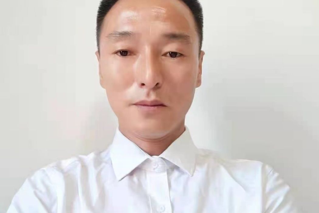 胡蠻(鑑定估價師) 胡蠻(鑑定估價師)