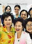 韋家雄
