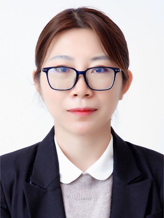 趙莉莉(上海閔房集團有限公司黨委委員、副總經理) 趙莉莉(上海閔房集團有限公司黨委委員、副總經理)