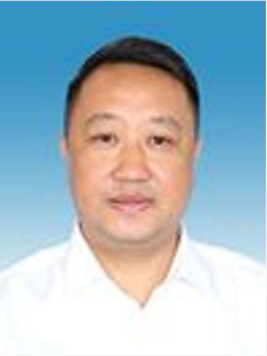 邱俊(江西省上饒市橫峯縣委常委、政法委書記) 邱俊(江西省上饒市橫峯縣委常委、政法委書記)