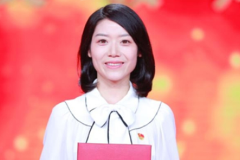 張莎莎(陝西省安康市安康中學教師) 張莎莎(陝西省安康市安康中學教師)