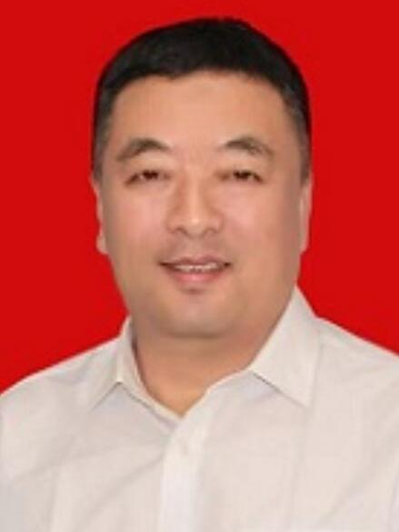 韓濤(遼寧省遼陽市白塔區退役軍人事務局黨組成員、退役軍人事務服務中心主任) 韓濤(遼寧省遼陽市白塔區退役軍人事務局黨組成員、退役軍人事務服務中心主任)