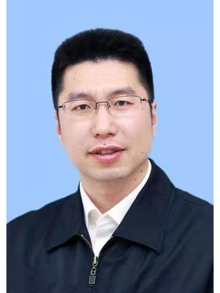 何飛(迪慶藏族自治州發展改革委副主任) 何飛(迪慶藏族自治州發展改革委副主任)