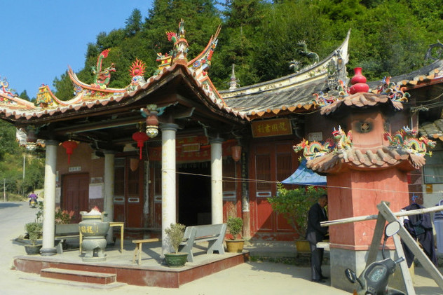 龍圖宮 龍圖宮