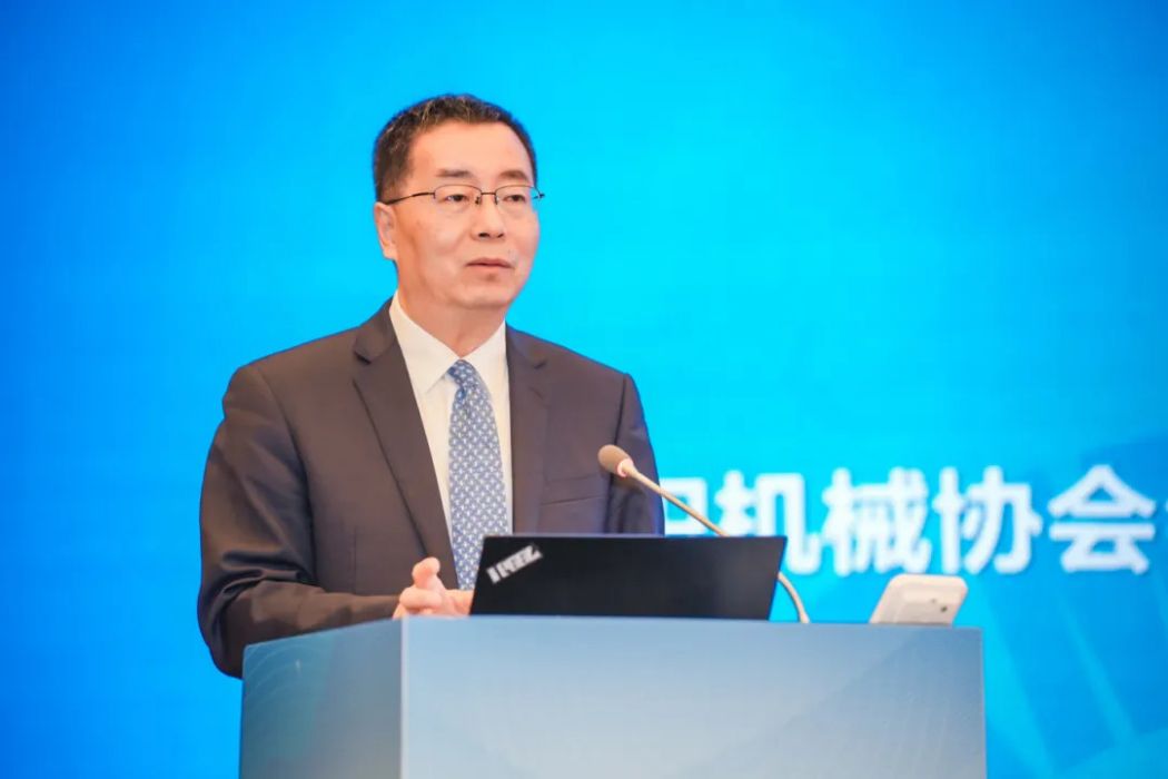 顧平(中國紡織機械協會第九屆理事會會長) 顧平(中國紡織機械協會第九屆理事會會長)