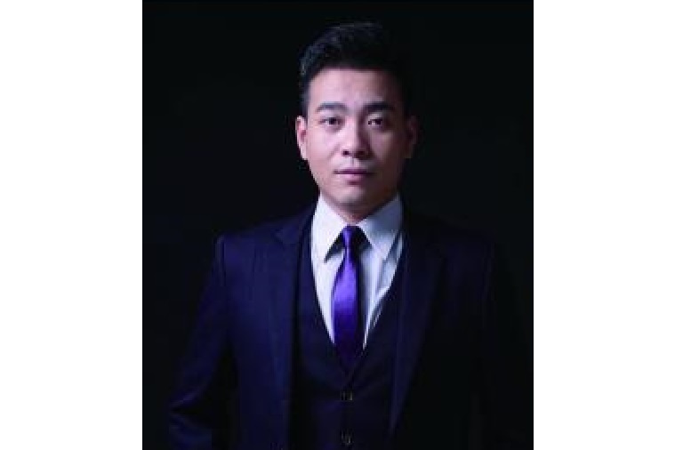 邱冬鳴(深圳市動傳遞投資有限公司法人代表) 邱冬鳴(深圳市動傳遞投資有限公司法人代表)