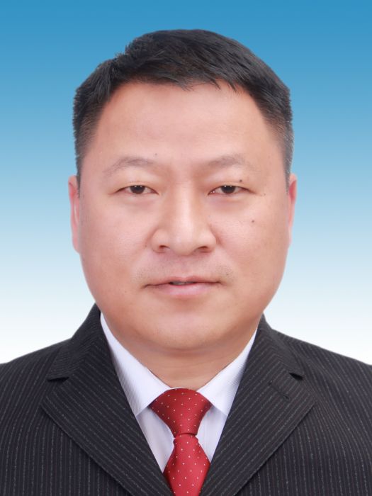 陳績(雲南省大理州劍川縣人民政府副縣長、公安局長) 陳績(雲南省大理州劍川縣人民政府副縣長、公安局長)
