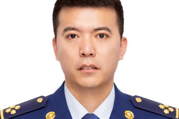 任計峰 任計峰
